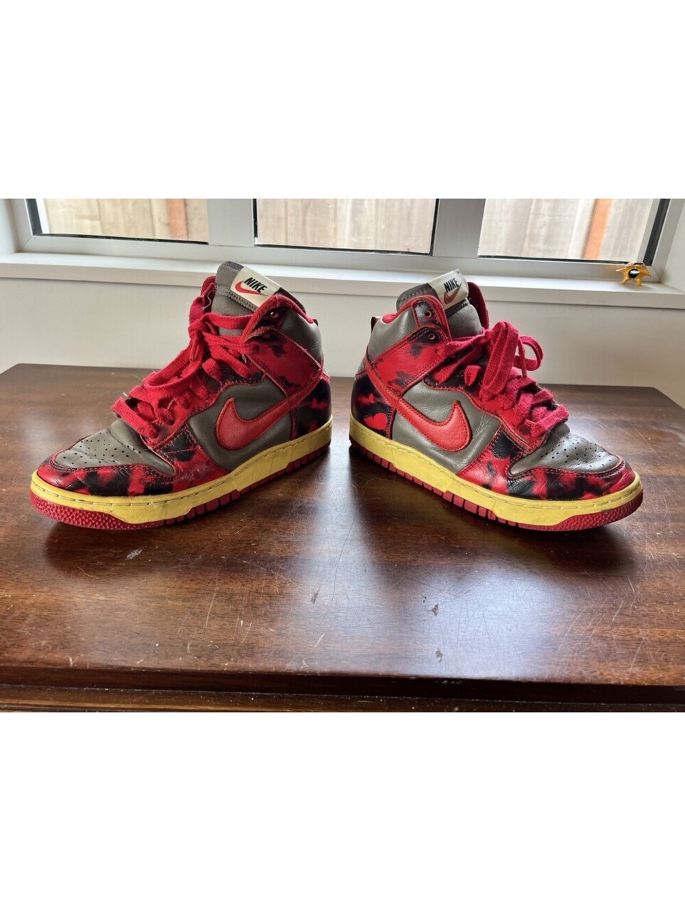 Nike Dunk High 1985 SP Red Acid Wash DD9404-600 Womens 5 Sneakers